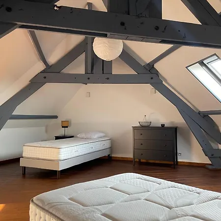 6 Personnes, 3 A Saint Eloi Lejlighed